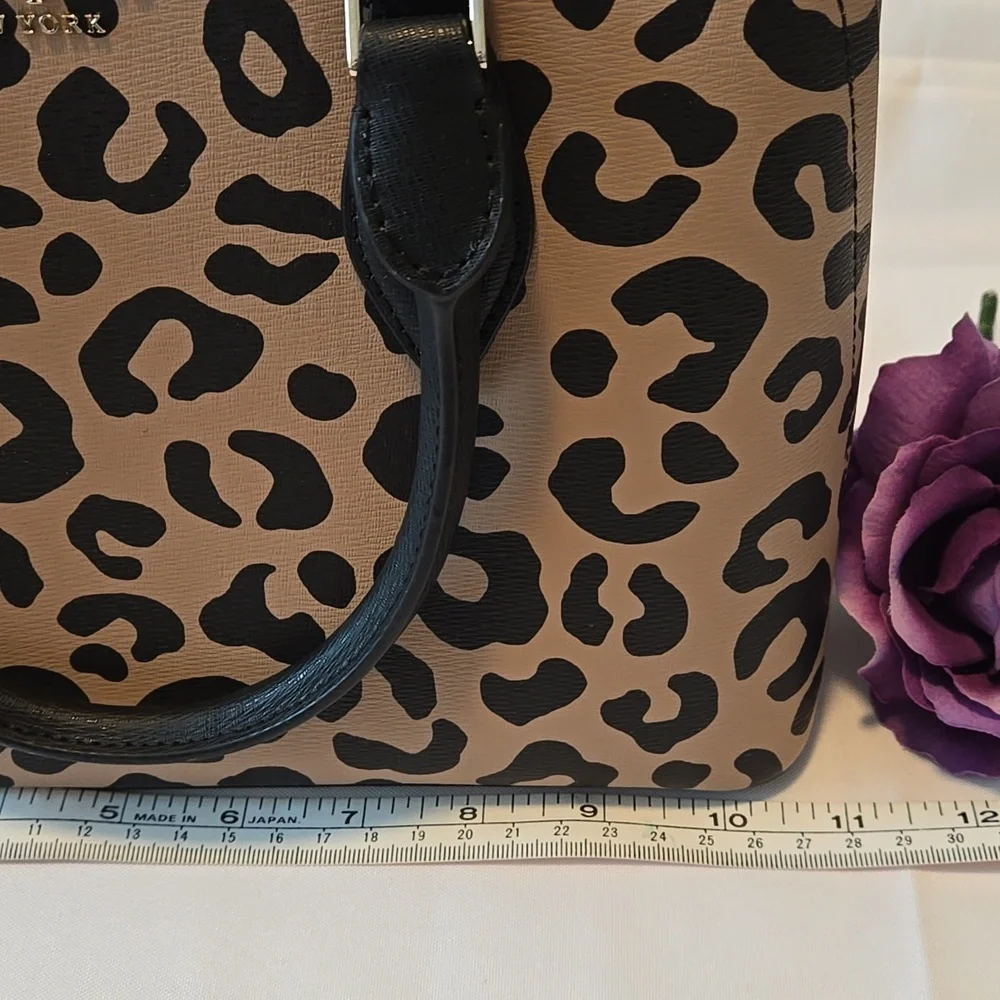 Kate Spade Leopard Shoulder Bag – Like New - Picture 11 of 14